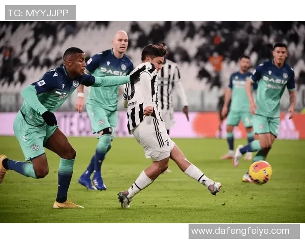 世界杯精彩对决马竞与尤文图斯战成平局帽子戏法引发全场狂欢分析战术细节