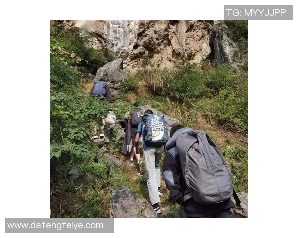 重庆攀岩队的边路渗透策略与深度探索之旅 重庆攀岩队的边路渗透策略与深度探索之旅