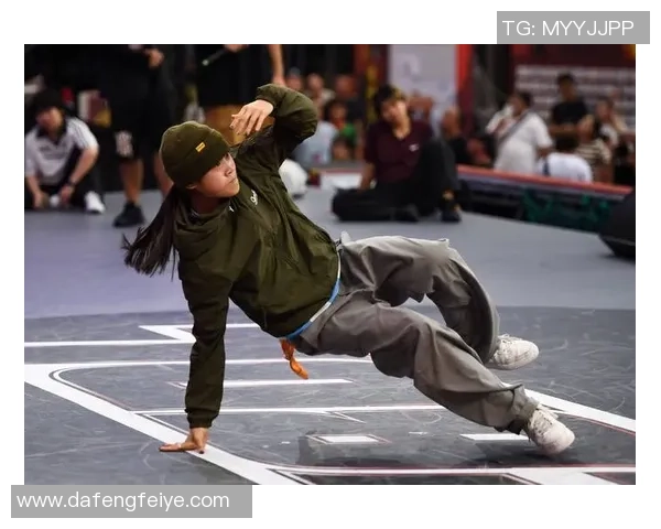 重庆街舞队在攀岩联赛中的默契配合与精彩表现分析 重庆街舞队在攀岩联赛中的默契配合与精彩表现分析