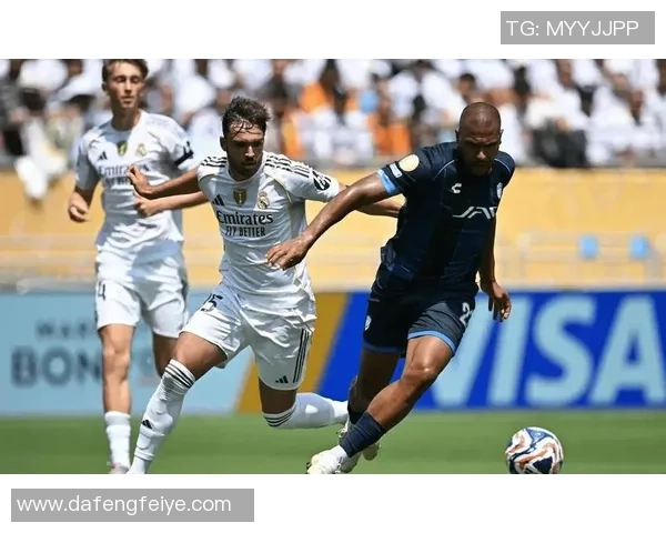 友谊赛激战成平局皇马与尤文图斯的乌龙球引发全场热议 友谊赛激战成平局皇马与尤文图斯的乌龙球引发全场热议