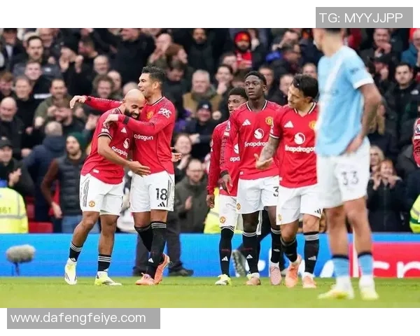 西甲激战曼联大胜拜仁五球逆转引发全场沸腾精彩集锦回顾 西甲激战曼联大胜拜仁五球逆转引发全场沸腾精彩集锦回顾