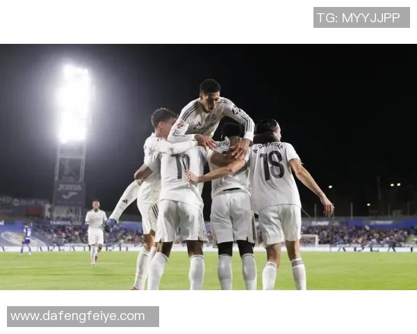 中超历史冷门皇马6-2战胜巴萨乌龙球瞬间点燃全场激情 中超历史冷门皇马6-2战胜巴萨乌龙球瞬间点燃全场激情