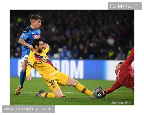 国王杯精彩对决那不勒斯大胜曼联乌龙球成比赛转折点