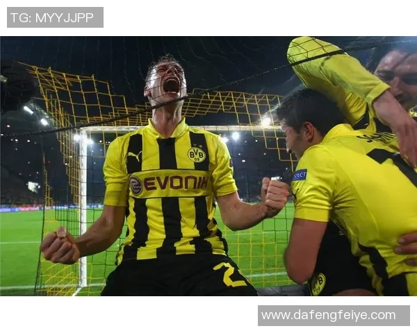 意甲激战曼联大胜多特蒙德点球大战瞬间点燃全场激情